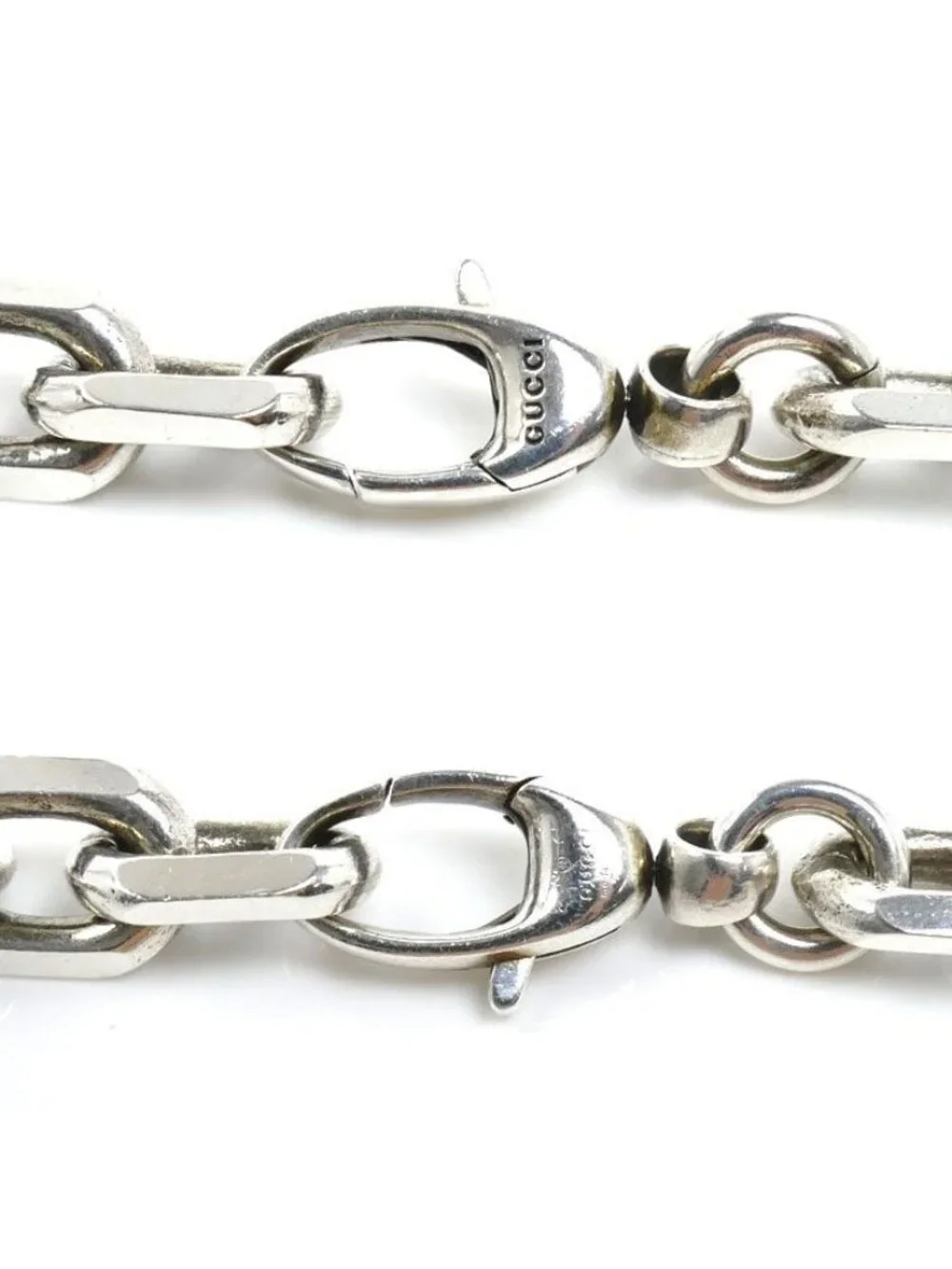 Gucci interlocking necklace